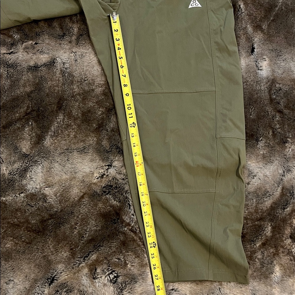 Nike ACG Hiking Pants Women's XL UV Protection Repel Belt zip pockets green $140 - Picture 9 of 10